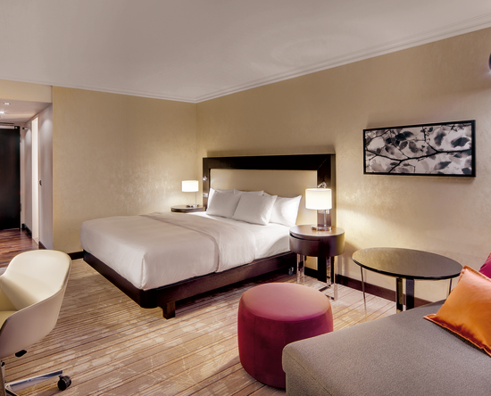 Camera con letto king size